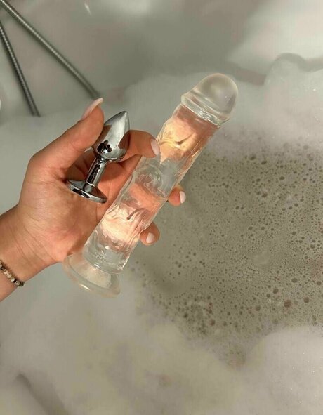 yourzoeyy hot actress photo