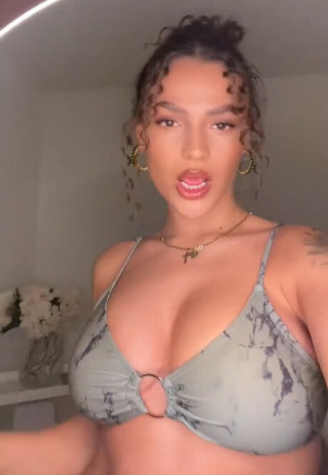 anime onlyfans nice picture