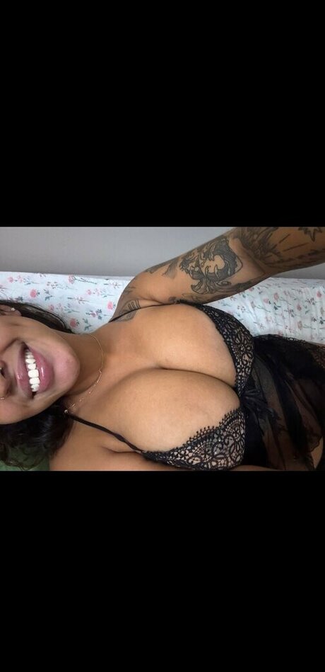 Xdudeitskat model nude archive