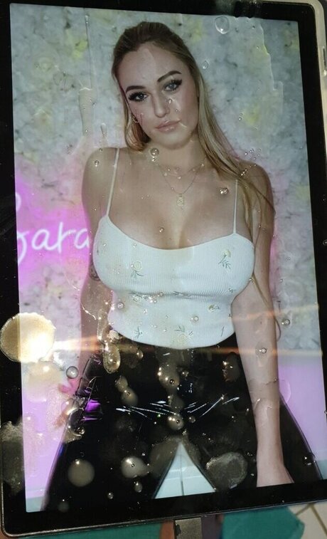 Cum Tributes model beautiful gallery