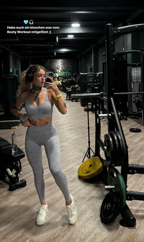 beauty teen onlyfans beautiful nude picture