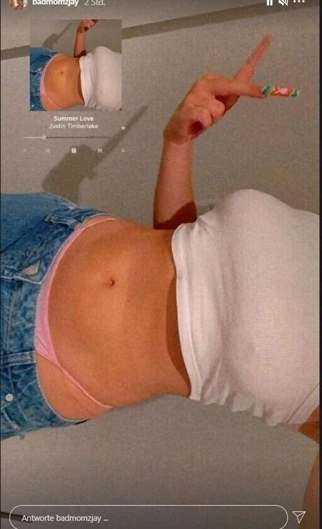 small onlyfans top photo