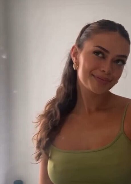 Camilla Nkenke star sex pic