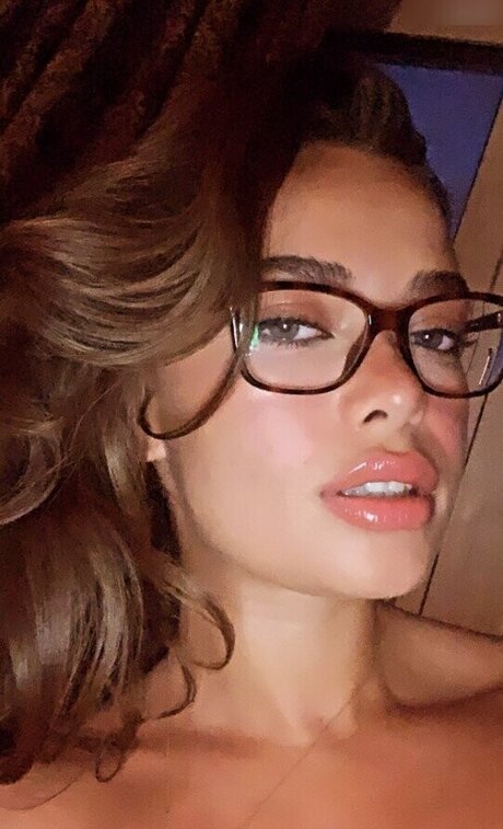 Camilla Nkenke nudes model image