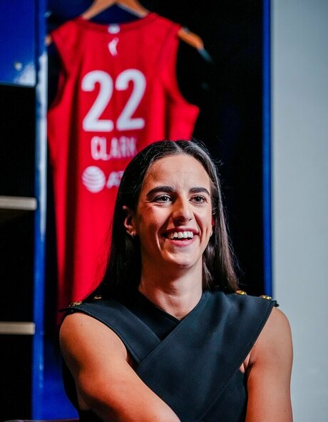 heluvstikax model hot images