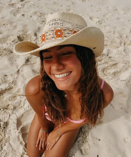 Sophia Chiara erotic model gallery