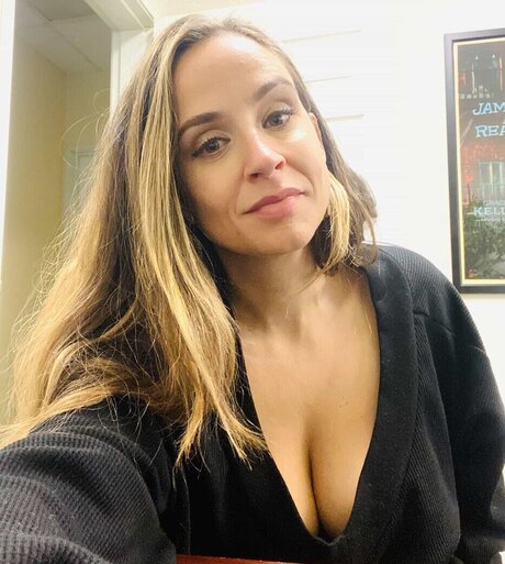 BellaSuede nudes pornstar galleries