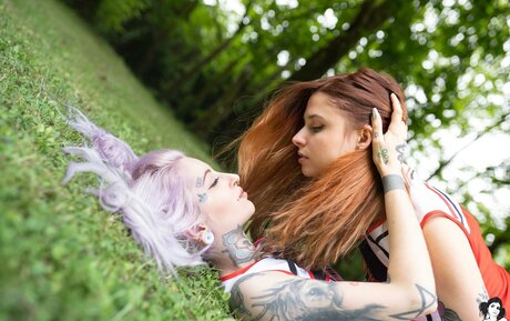 gladycesuicide star adult img