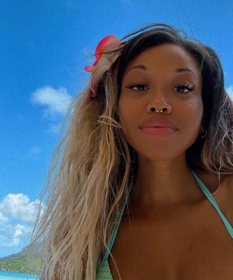 Smosh Girls nudes actress pic