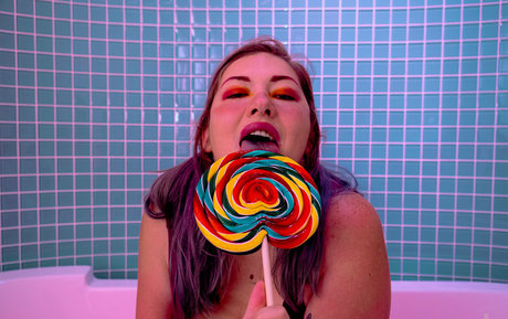 thefreeserpent hot actress pics