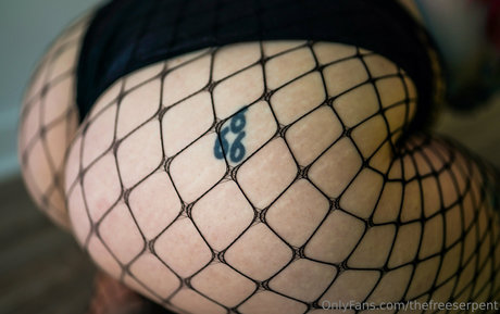 thefreeserpent model nudes pics