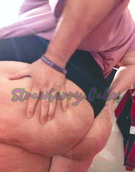 strawberry cakes sexy model galleries