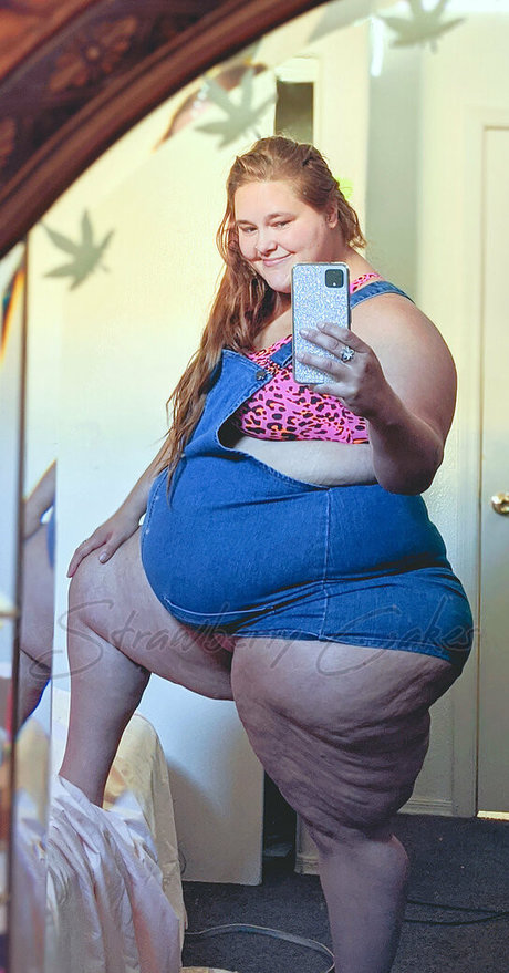 strawberry cakes sex pornstar photos