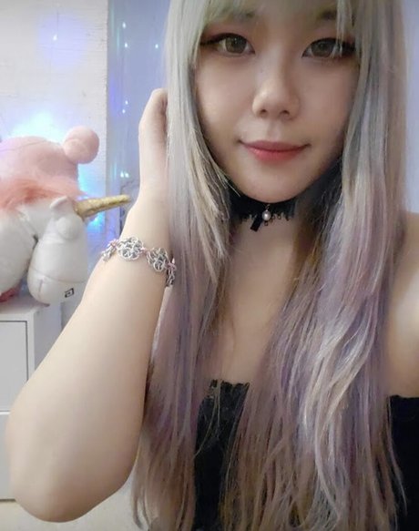 Doromon hot model images