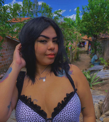 Leticia Bessa high quality star photo