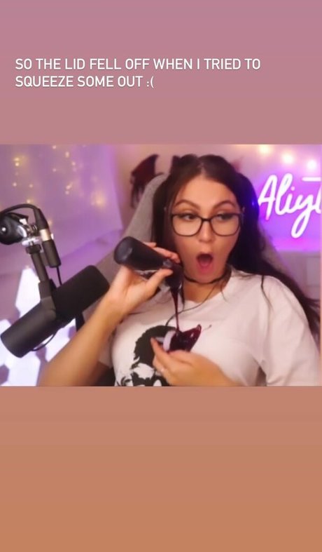 Aliythia hot star galleries