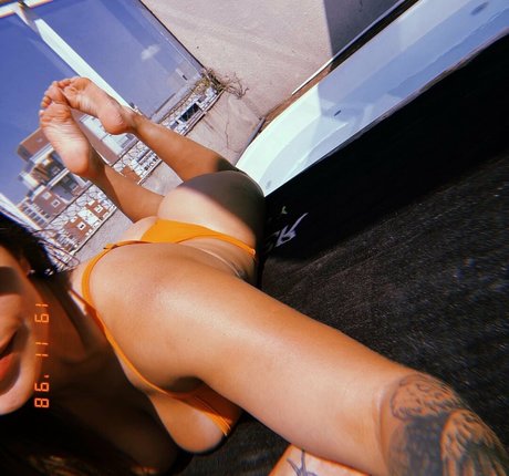 Mariana Graciolli exclusive actress images