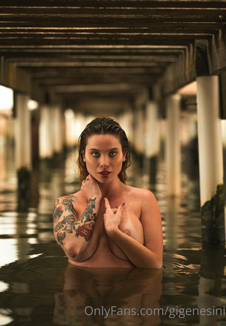 Giovanna Genesini xxx model pic