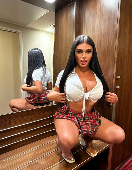 Nx 21 nudes star archive