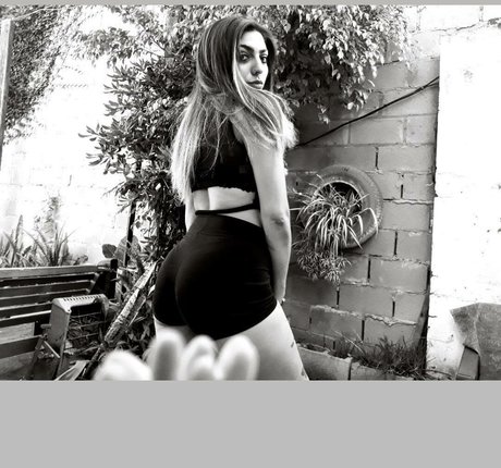 Luli Ducca hd model photo