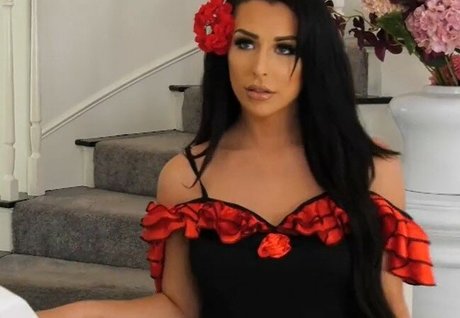 Chanel Santini pretty model picture