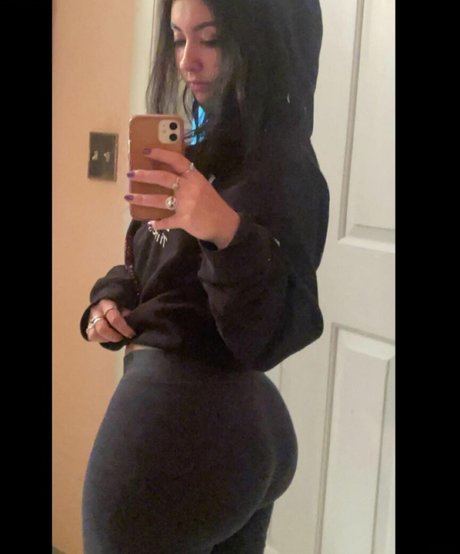 Nadial0vesyou model erotic photos