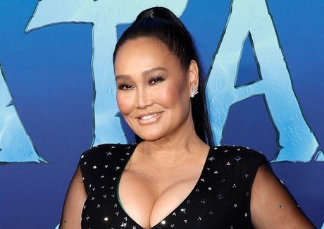 Tia Carrere hot star gallery