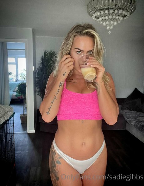 sadiegibbs high quality model images