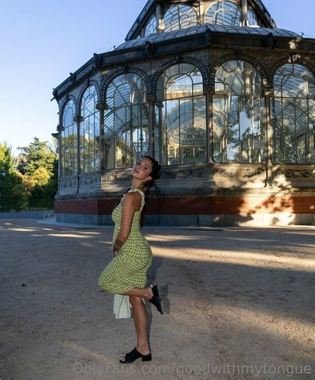 goodwithmytongue star sex photos