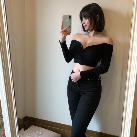 h___ruu1 nice model photo