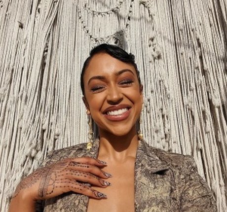 Liza Koshy art model images
