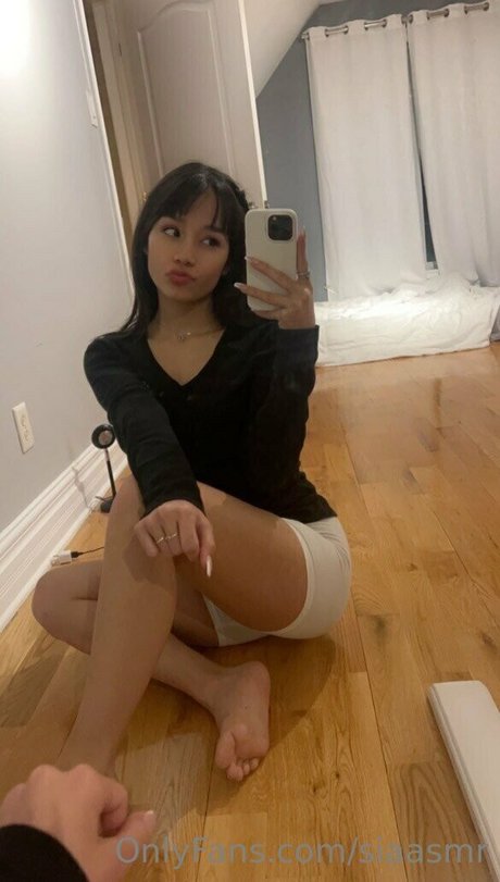 Sia ASMR pornstar nudes gallery