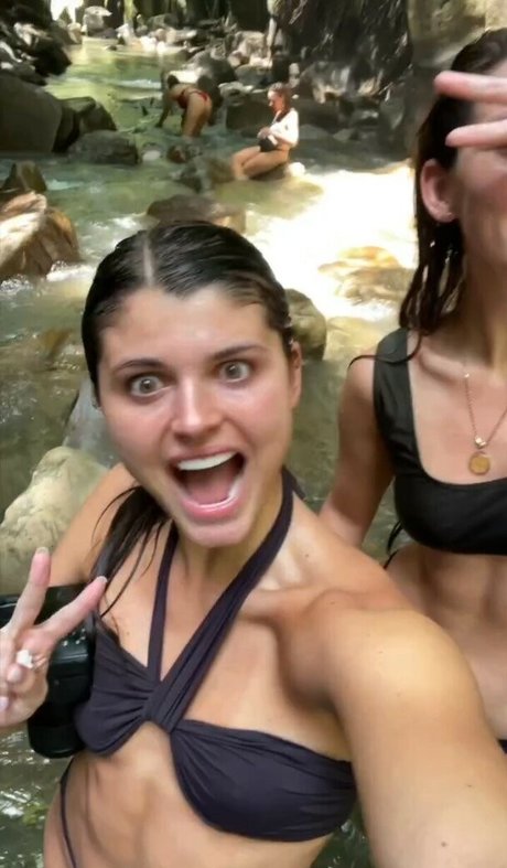 livefitelle model hd gallery