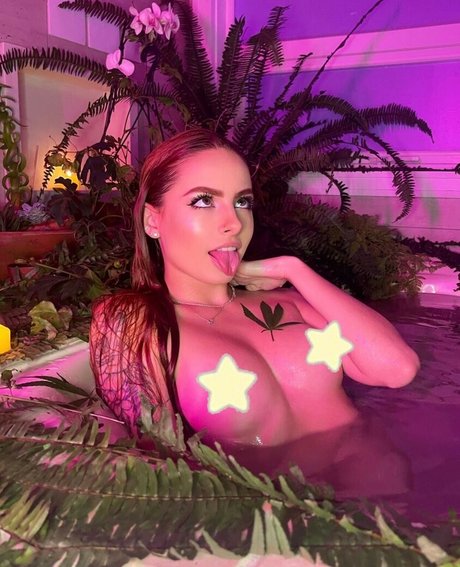 Brenda Insana porn model pics