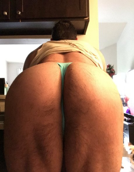 briefsbull star naked images