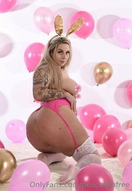 curvy girl next door onlyfans free porn photo