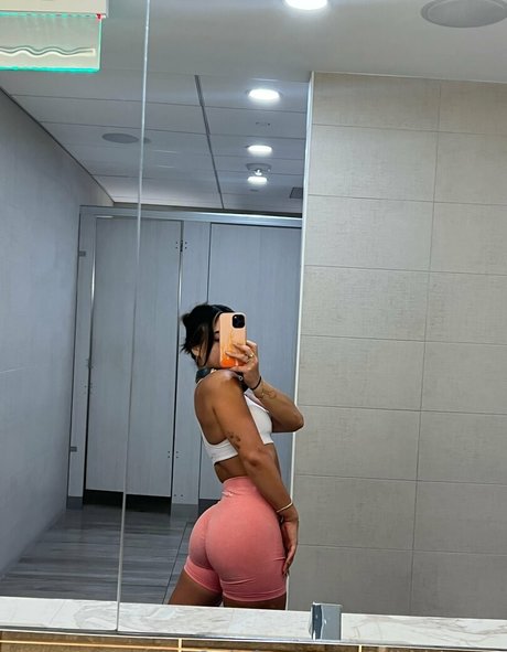 nikkidoyon model porn img