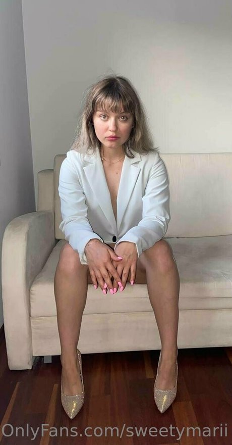 mariaholovko pornographic star img