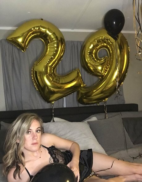 ameliabeaux pornstar high quality images