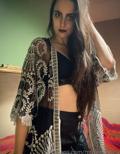 thick anal onlyfans exclusive image