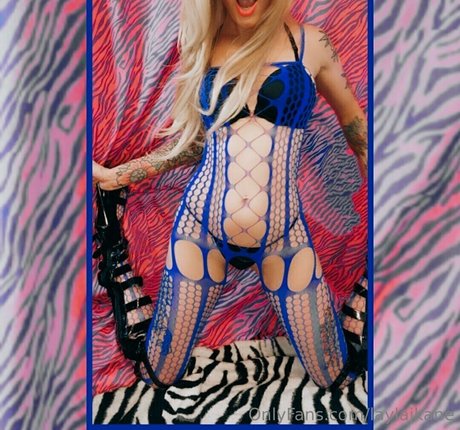 laylajkane star erotic photos