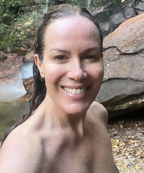 Regina Volpato pornstar adult pictures