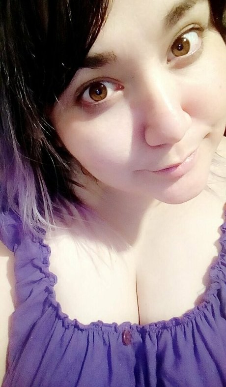 violetwitchy model pornographic images