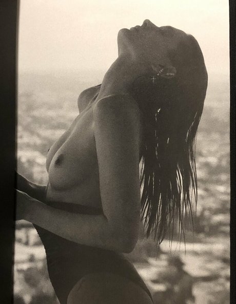 Charlotte Lawrence porn actress pic