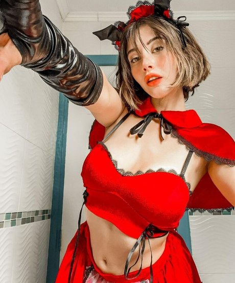 curvy lesbian onlyfans beautiful naked photo