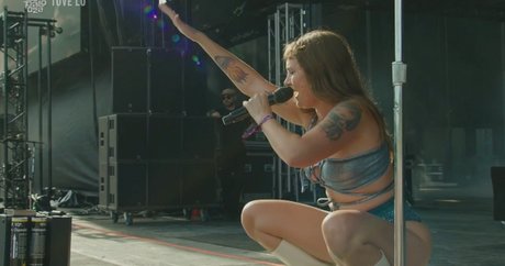 Tove Lo exclusive model pictures