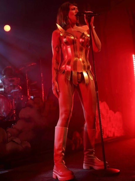 Tove Lo free actress photo