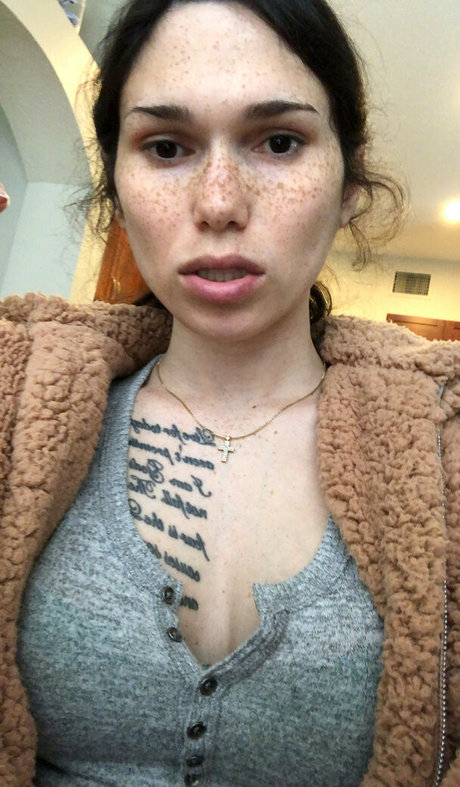 Eevee Bee free model photos