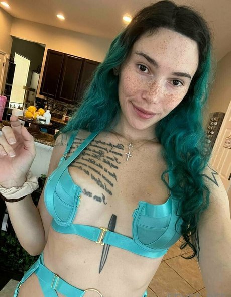 Eevee Bee nice star pictures