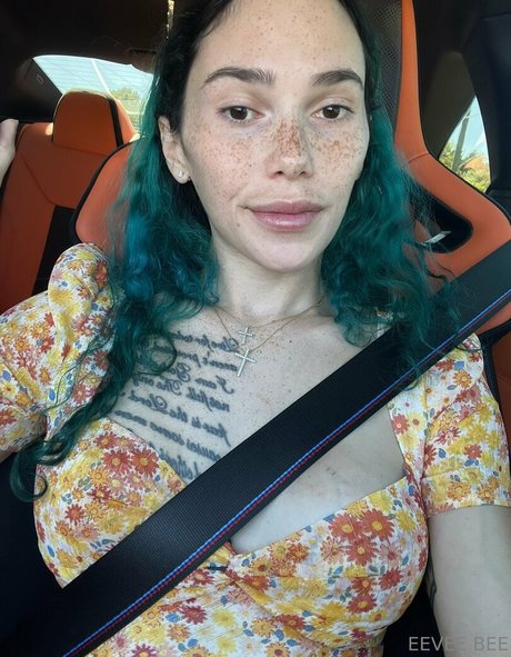 Eevee Bee high quality model image